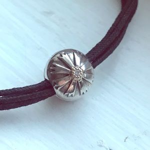 Pandora Sunburst Clip